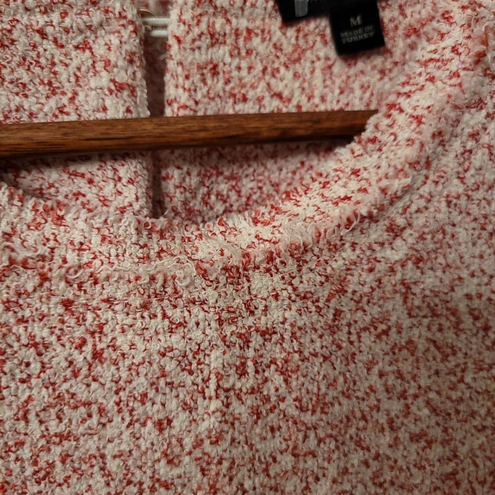 Two piece set - Picture 2 of 2